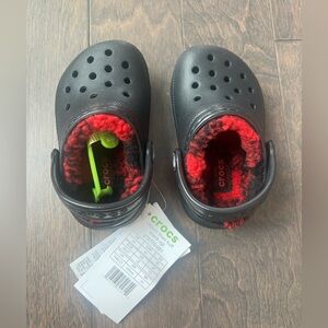 CROCS Kids' Black Slippers with Red Lining